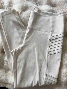 Athleta High-Rise Moto Leggings in Cream pattern